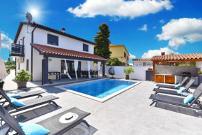 Ferienhaus mit Privatpool für 8 Personen ca 125 qm in Galižana, Istrien Istrische Riviera